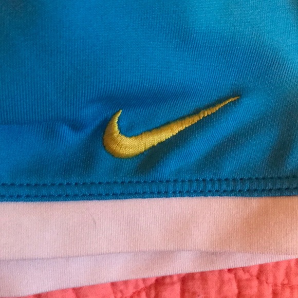 Blue and white Nike tennis skirt - Picture 4 of 5